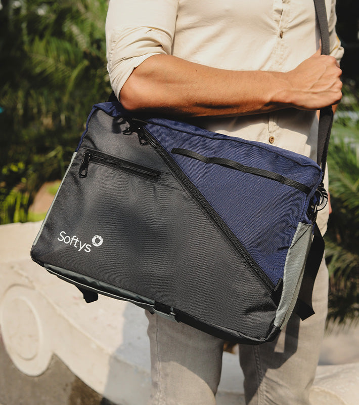 Maletín ejecutivo personalizado para Softys, pensado para oficina y reuniones, con diseño práctico hecho por Piola Bags