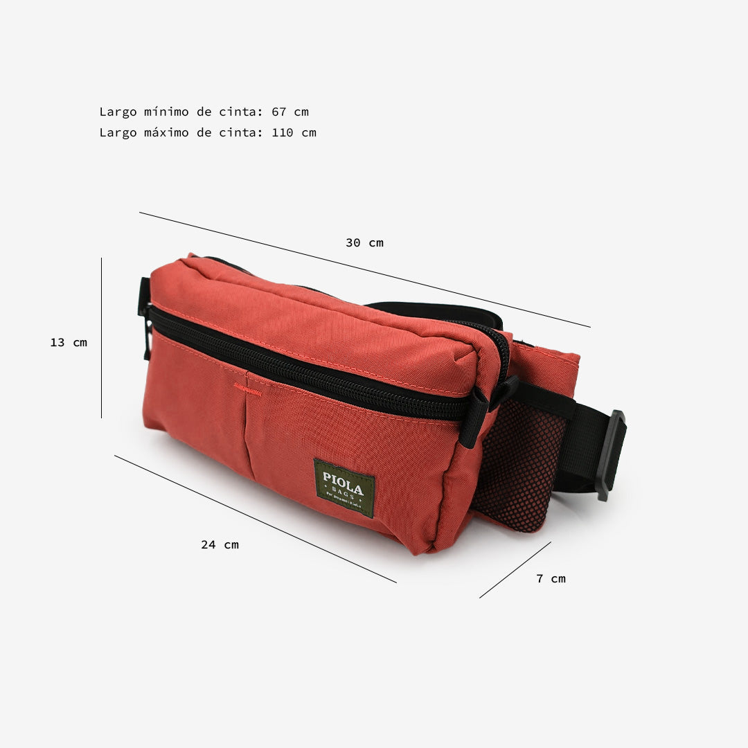 canguro larco coral con medidas claras, práctico y espacioso para tu día a día, producido bajo principios fair trade por Piola Bags.