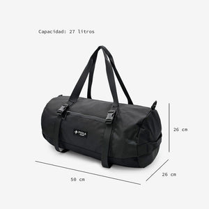 Maletín Sprint negro de 27 litros con diseño urbano y medidas visibles. Producido en Perú bajo estándares fair trade por Piola Bags.