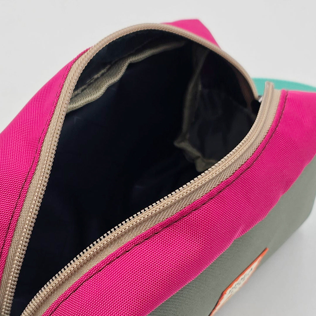 Neceser Brick Cemento-Fucsia-Celeste