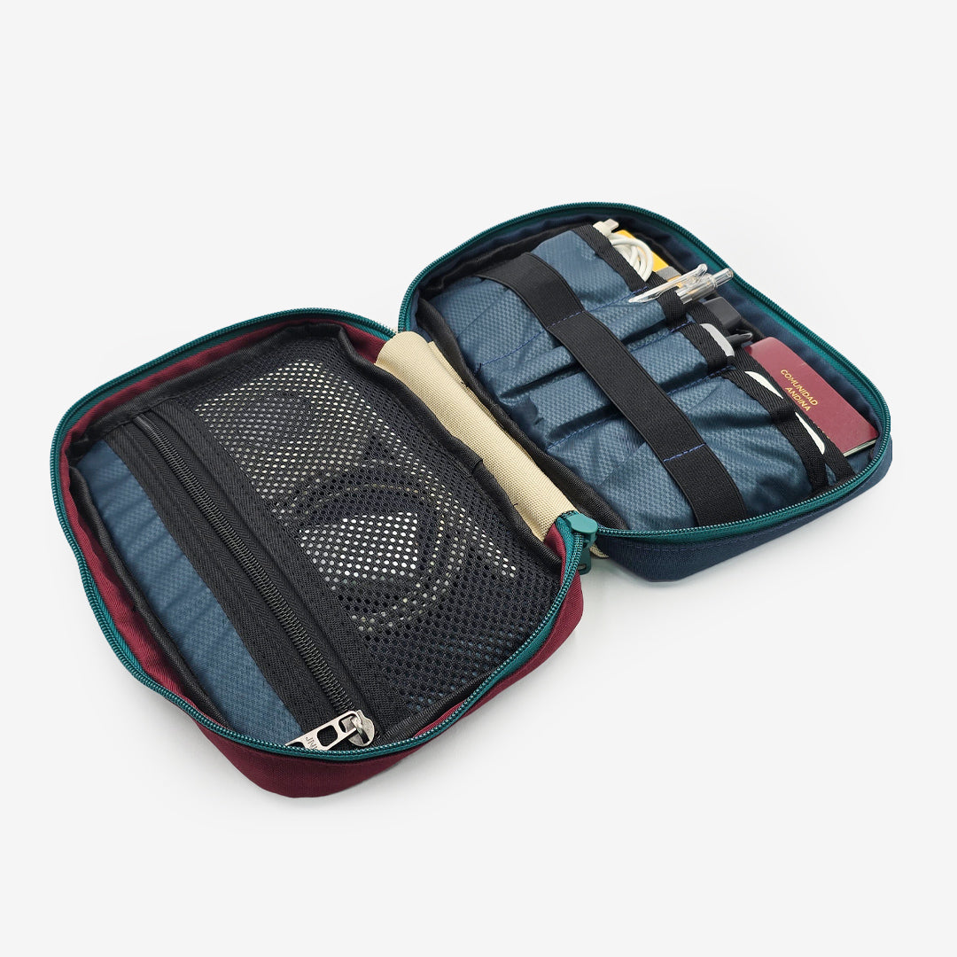 Tech Pack Azul-Beige